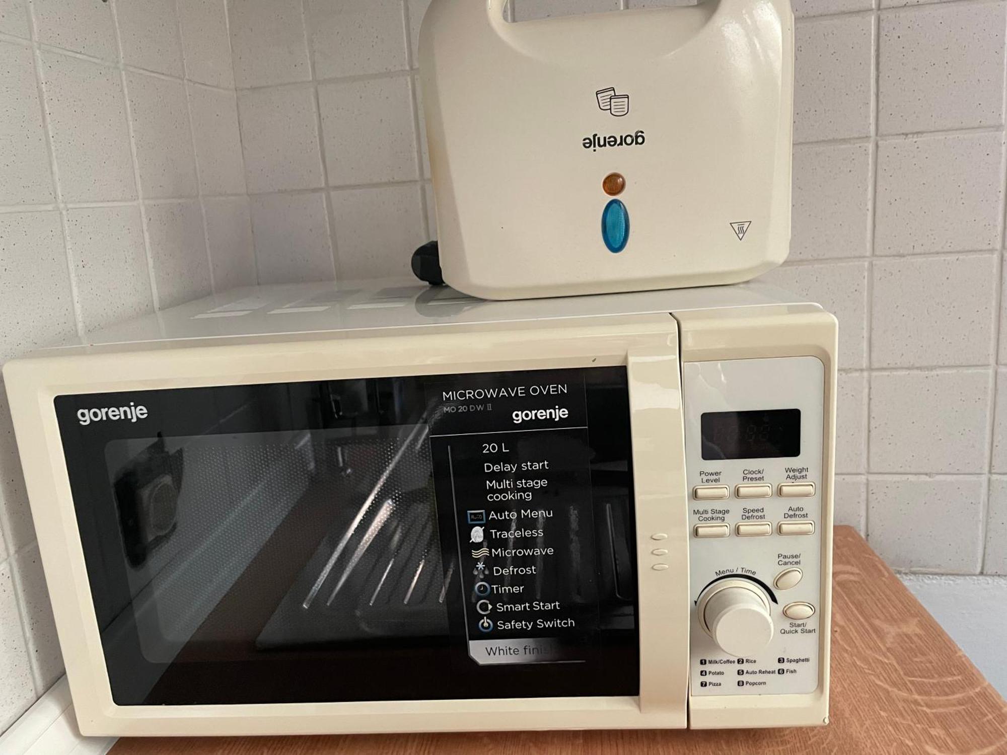 Apartma Ella Koper Bagian luar foto